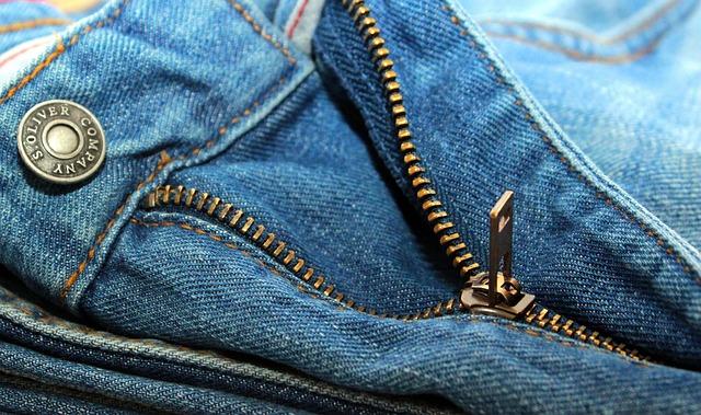 High-Waisted Wonders: Elevate Your Style