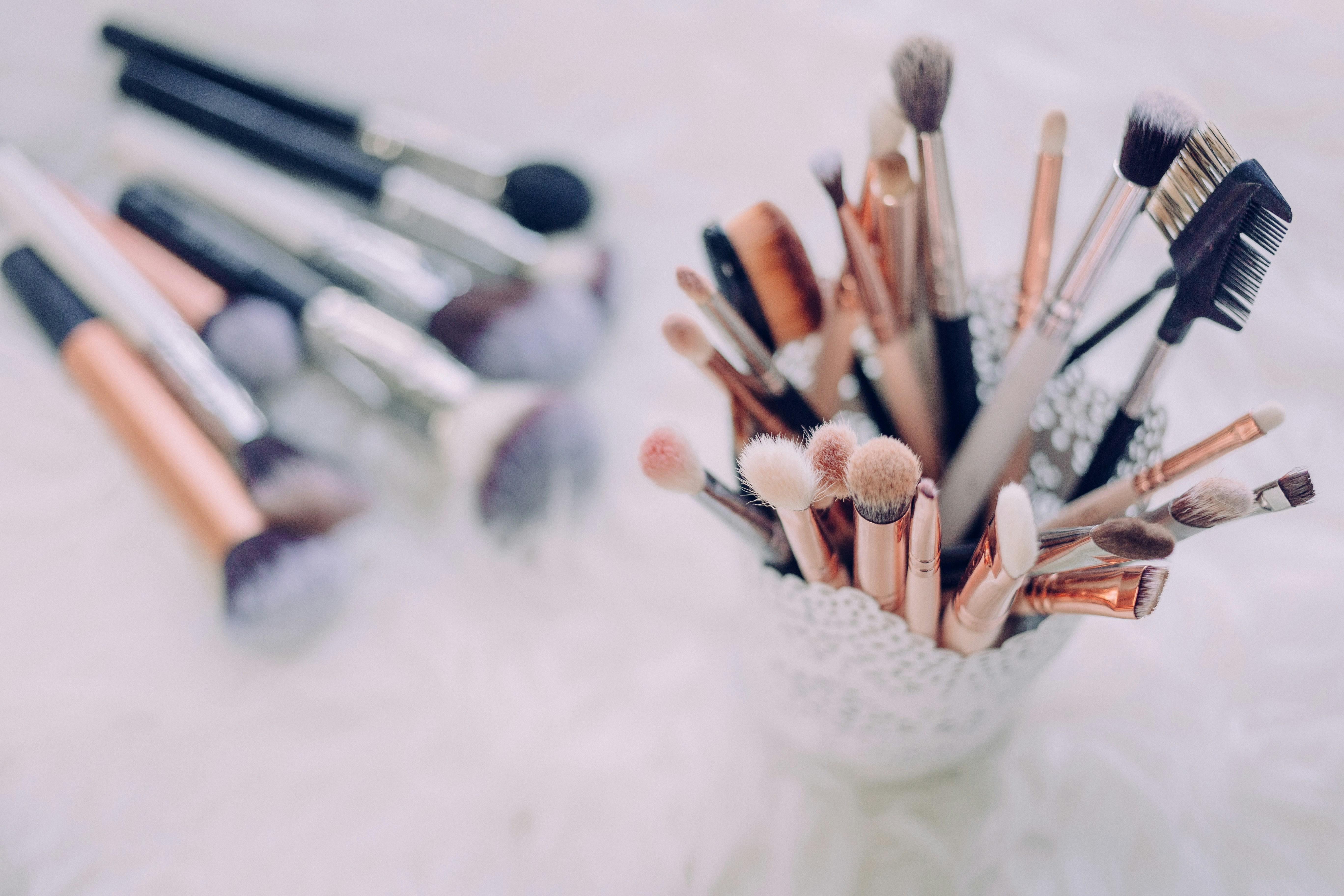 Natural Ingredients for Effortless Makeup Removal