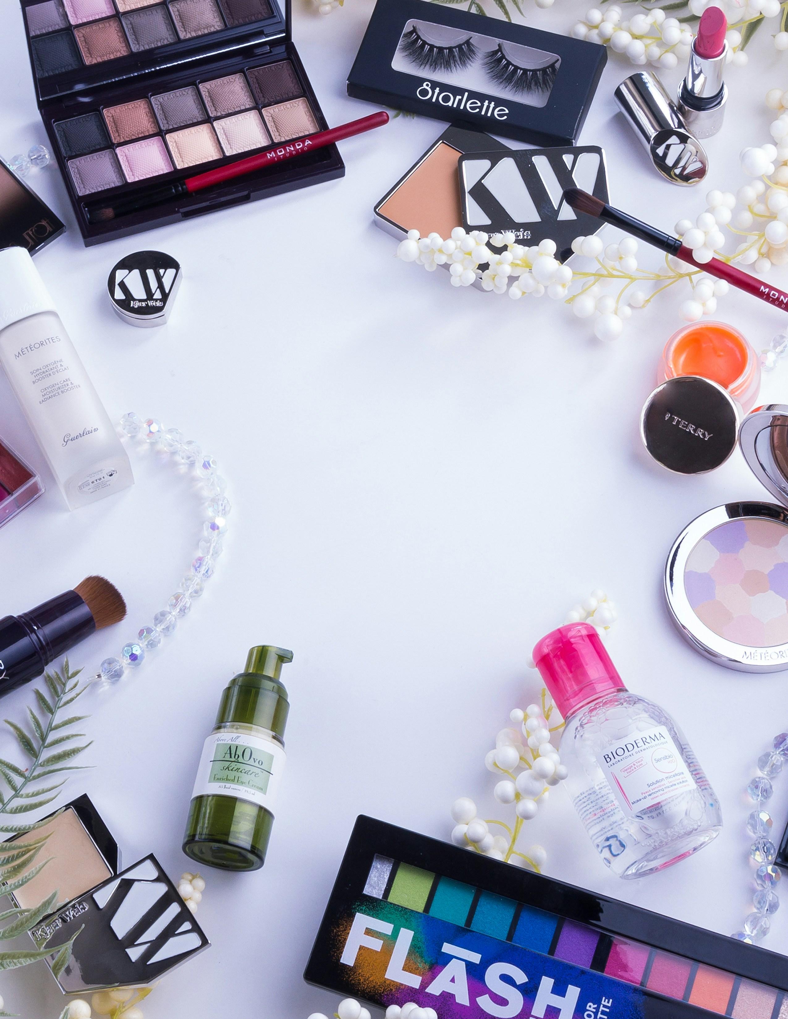 Touch-Up Tricks: Quick Fixes to Keep Your Makeup Fresh