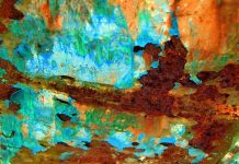 How to Incorporate Bold Colors Into Your Wardrobe This Season How to Incorporate Bold Colors Into Your Wardrobe This Season