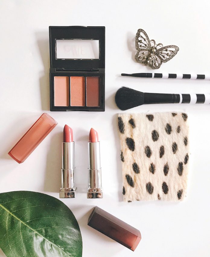 How to Make Your Lipstick Last Longer Without Fading