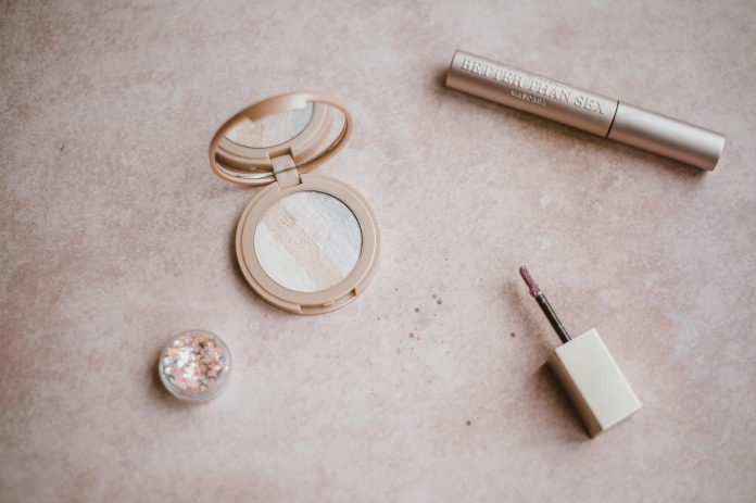 How to Create a Soft, Romantic Makeup Look for Date Night