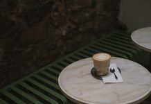 How to Remove Fake Tan Streaks With This Simple Trick How to Remove Fake Tan Streaks With This Simple Trick