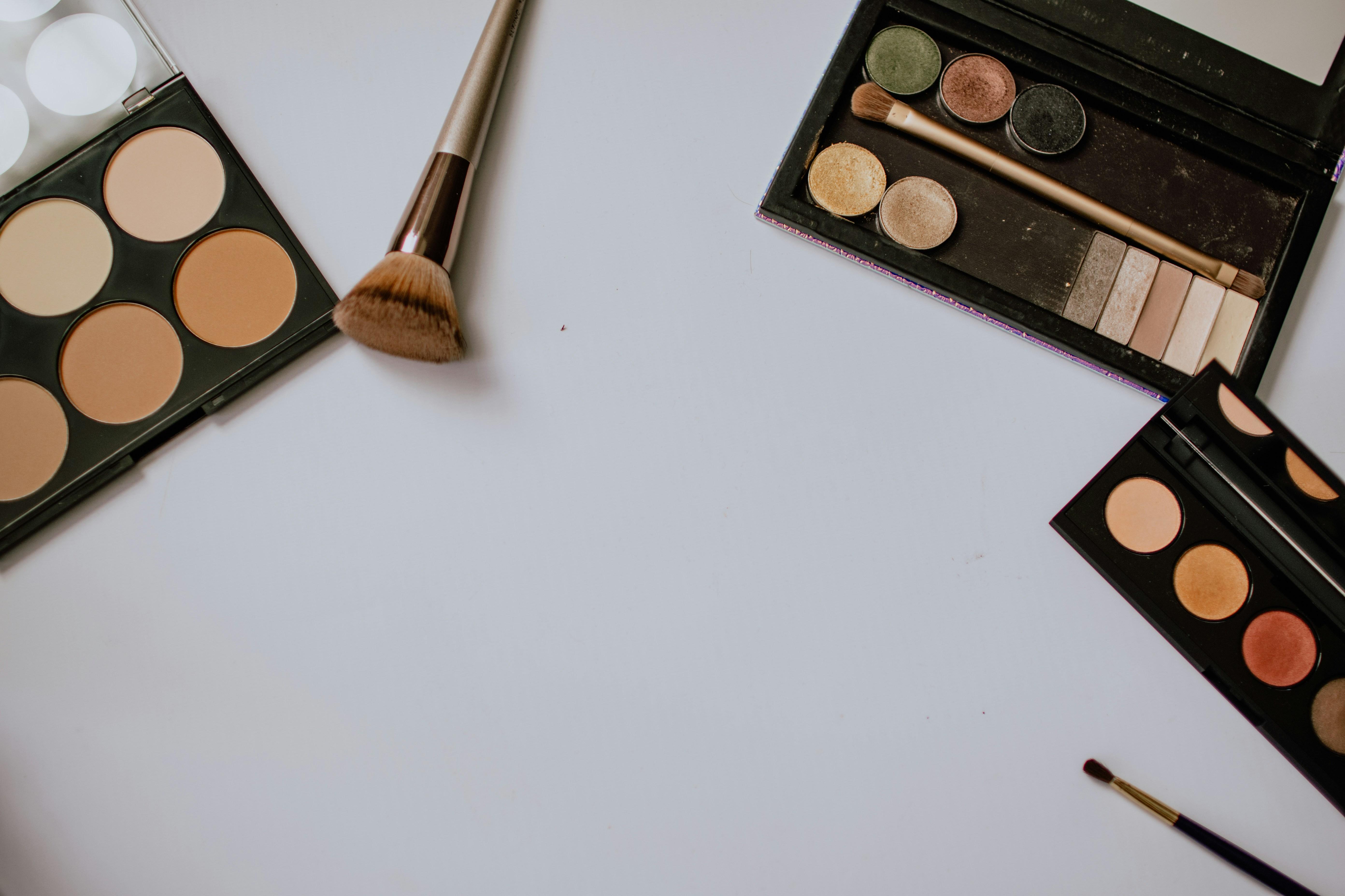 Must-Have Brushes for Contouring and Highlighting