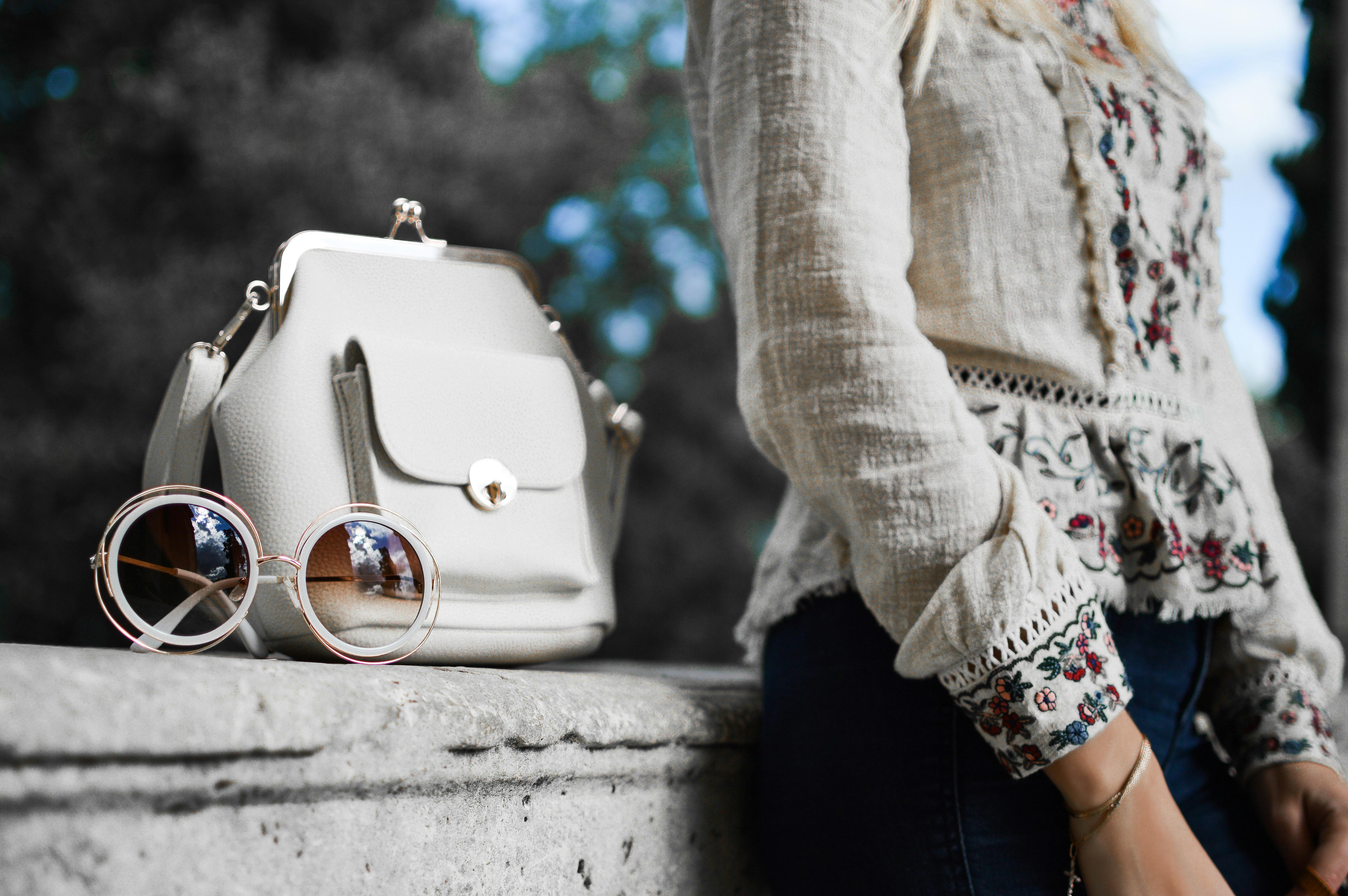 Accessorizing Wisely to Complement Animal Prints