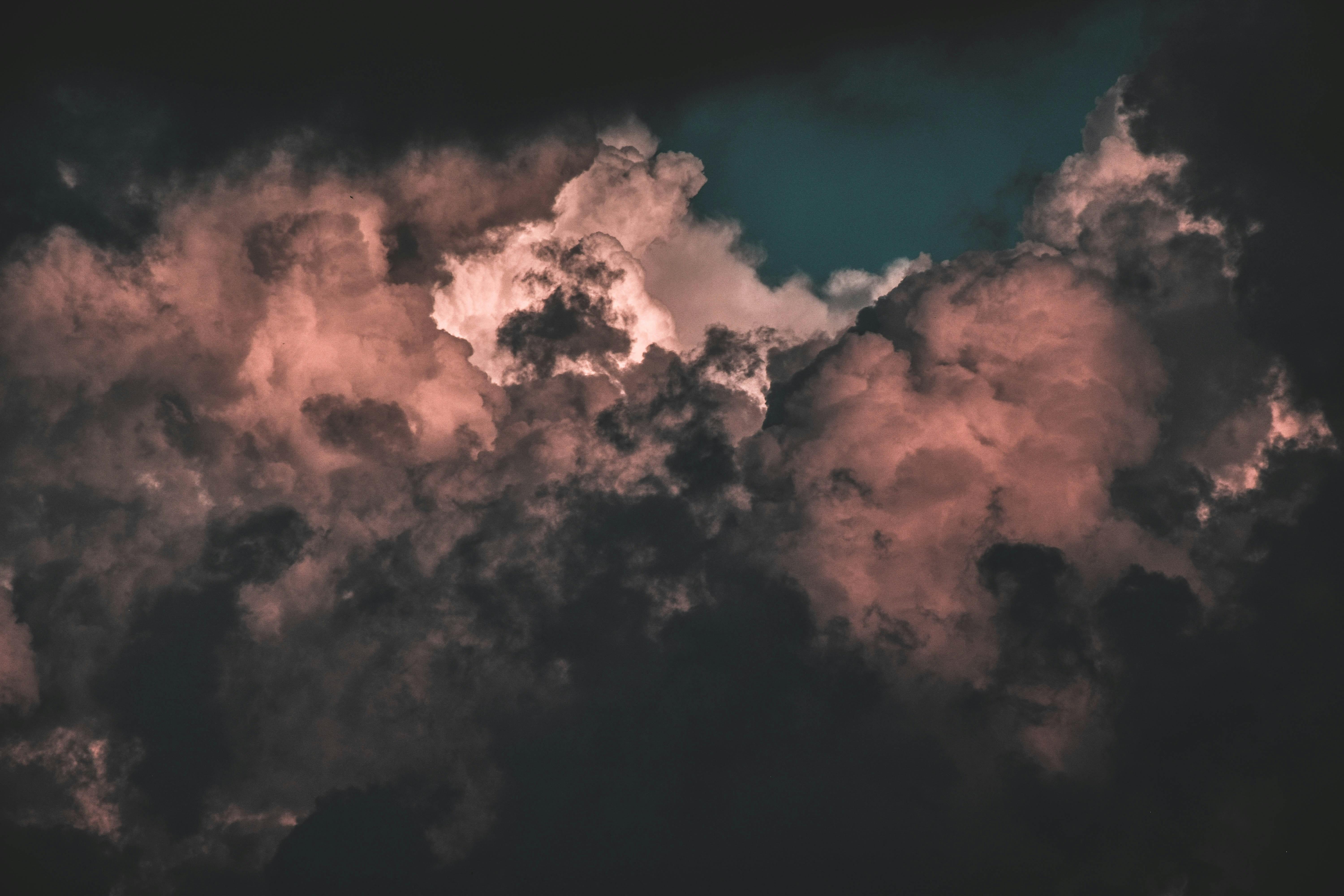 Effective Ingredients for Lightening and Brightening